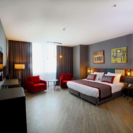 Ramada Encore By Wyndham Istanbul Avcilar Екстер'єр фото