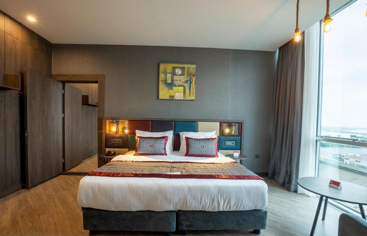 Ramada Encore By Wyndham Istanbul Avcilar Екстер'єр фото