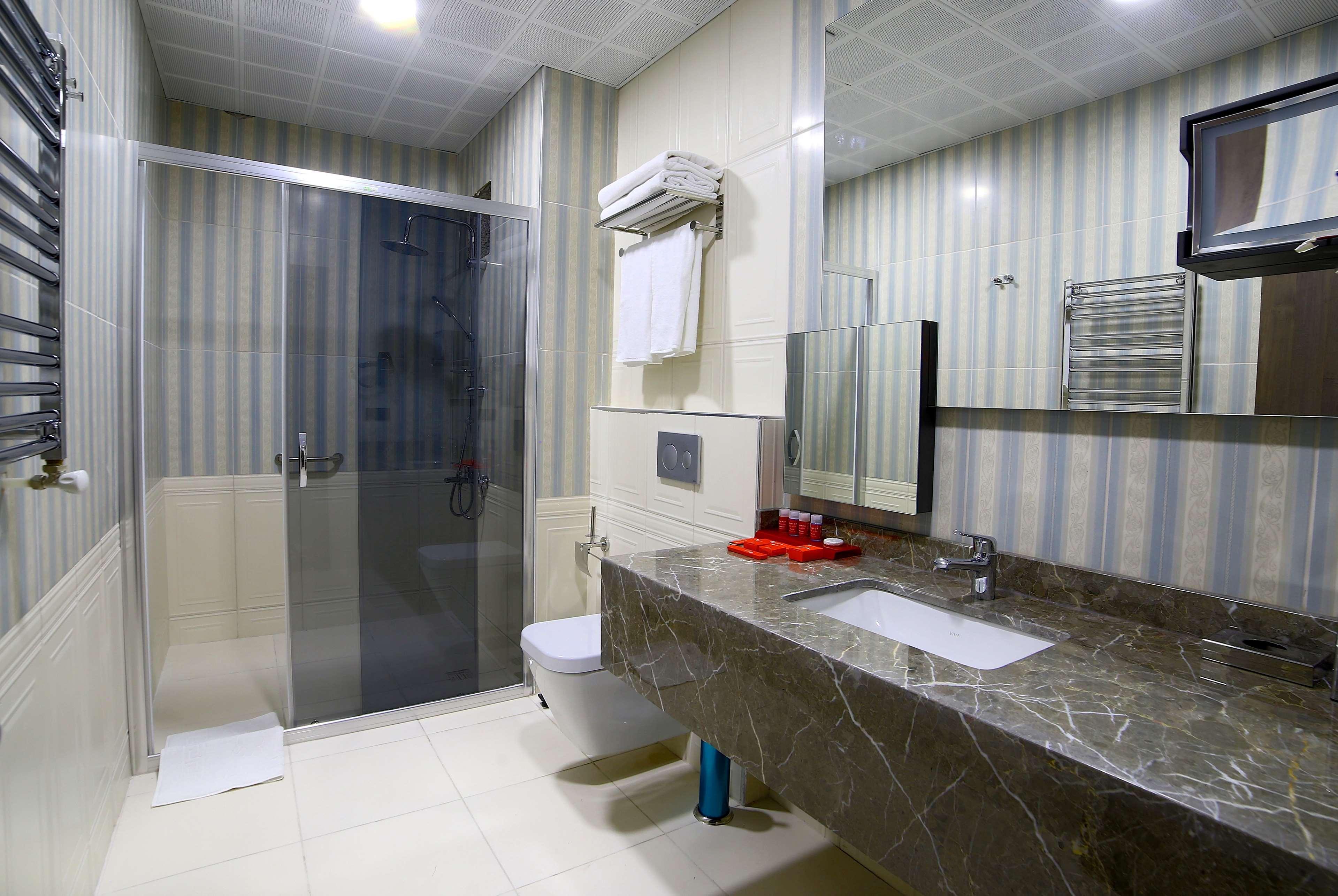 Ramada Encore By Wyndham Istanbul Avcilar Екстер'єр фото